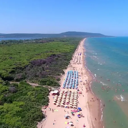 Parco vacanze Varano Village - Gargano Nord 3*
